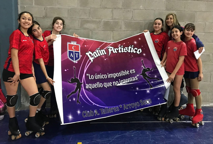 Imagen de Histórico: Patinadoras de Talleres competirán por primera vez.