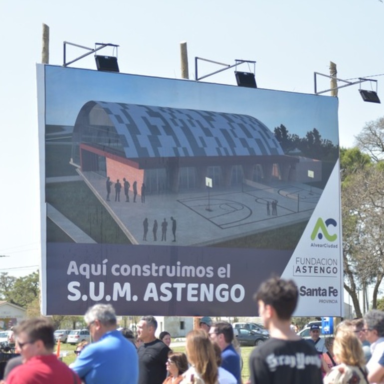 Imagen de Alvear presentó el nuevo SUM y el Campus Educativo "Astengo" en el marco de la 11° maratón de sus Fiestas Patronales