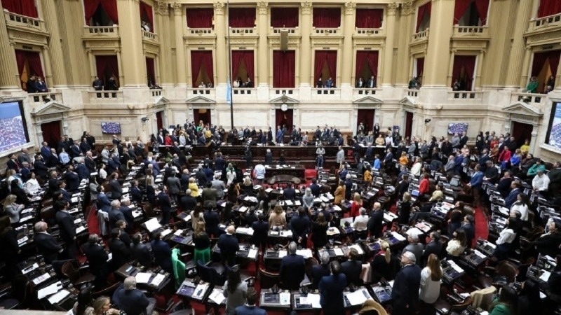 Imagen de Diputados convirtió en ley la Boleta Única de Papel