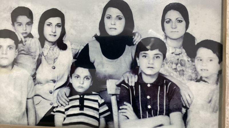 Hanna, Nizar, Joseph, George, Hamid, y la mam&aacute; Mahassen Feda Esper.