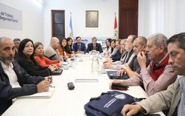 Los docentes p&uacute;blicos no dieron un visto bueno, y ahora los privados aceptaron pero se suman a medidas de los p&uacute;blicos.