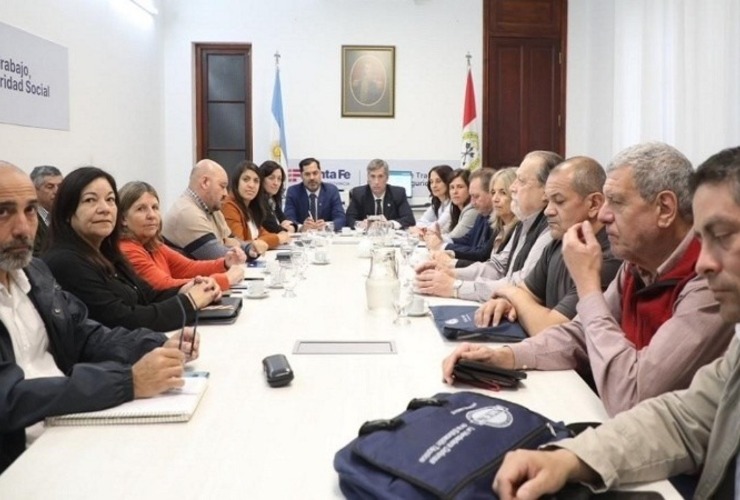 Los docentes p&uacute;blicos no dieron un visto bueno, y ahora los privados aceptaron pero se suman a medidas de los p&uacute;blicos.