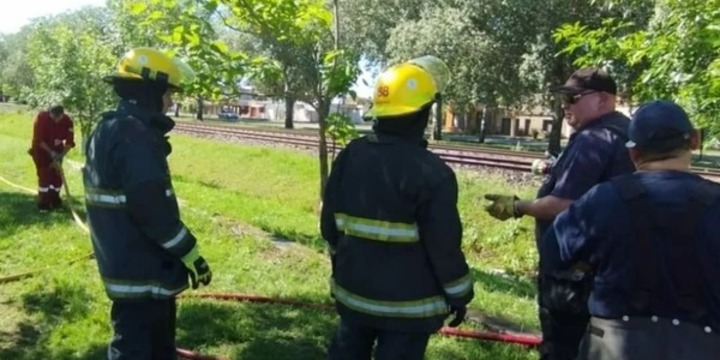 Imagen de Bomberos Voluntarios de Arroyo Seco realizan nueva capacitación para mejorar el servicio