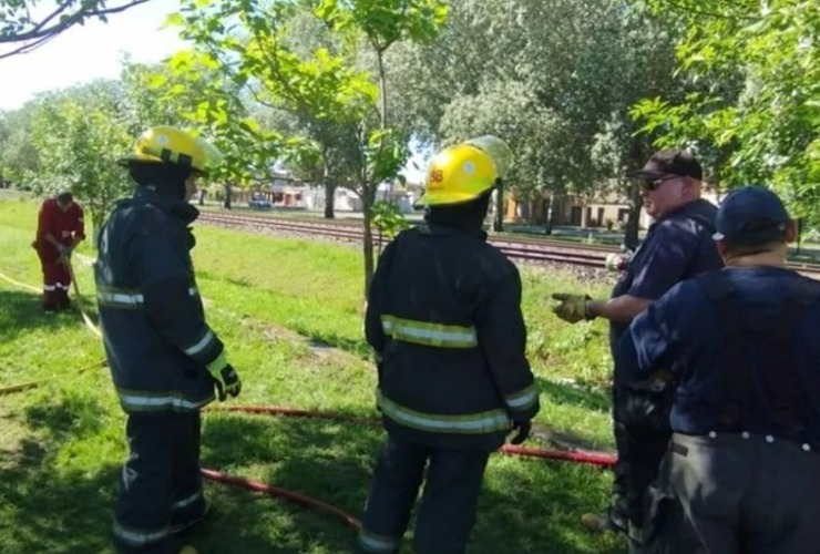 Imagen de Bomberos Voluntarios de Arroyo Seco realizan nueva capacitación para mejorar el servicio