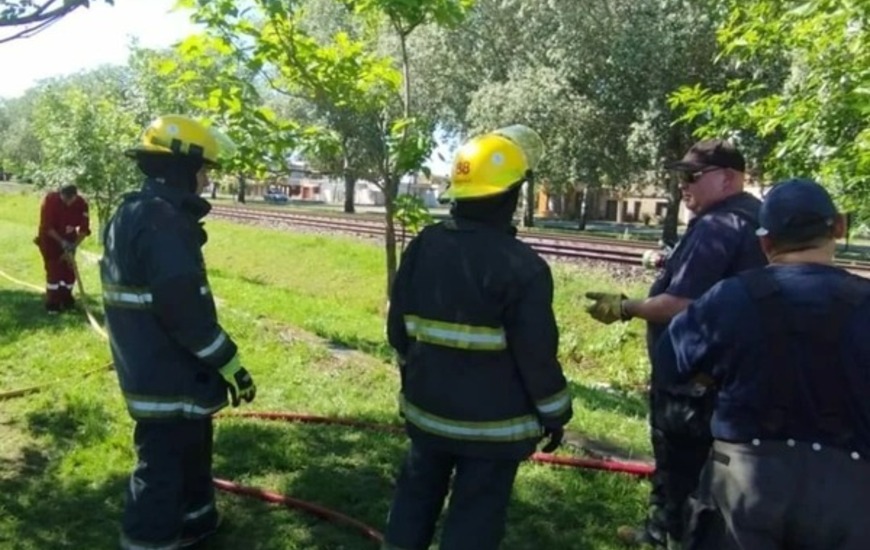 Imagen de Bomberos Voluntarios de Arroyo Seco realizan nueva capacitación para mejorar el servicio