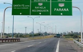 Una pareja fue abordada por dos delincuentes en la  autopista Rosario-Santa Fe