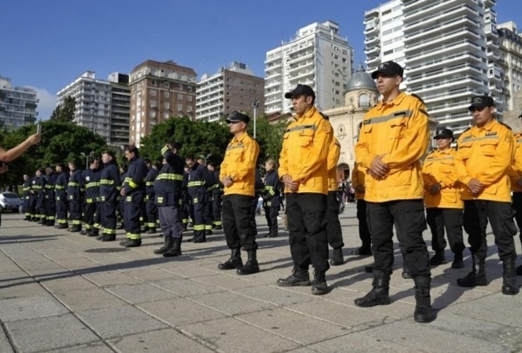 El equipo se encontraba en estado de alerta. Nos movilizamos con los especialistas y equipamiento necesario, señalaron desde la brigada USAR.  (Alan Monzón/Rosario3)