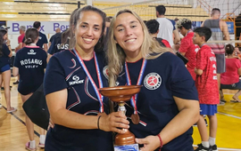 Imagen de Silvana Giménez, profesora y Coordinadora de Talleres, obtuvo 3º puesto con la Selección Rosarina en Sunchales.