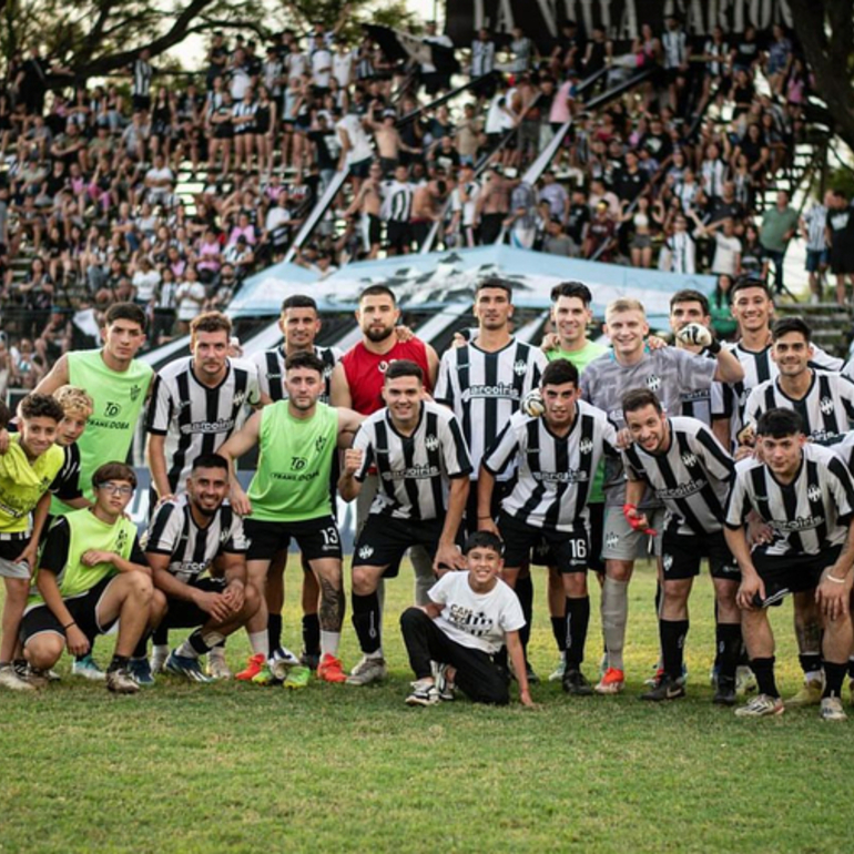 Imagen de 1era división: Unión eliminó a Riberas y pasó a Semifinales.