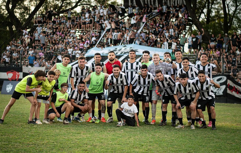 Imagen de 1era división: Unión eliminó a Riberas y pasó a Semifinales.