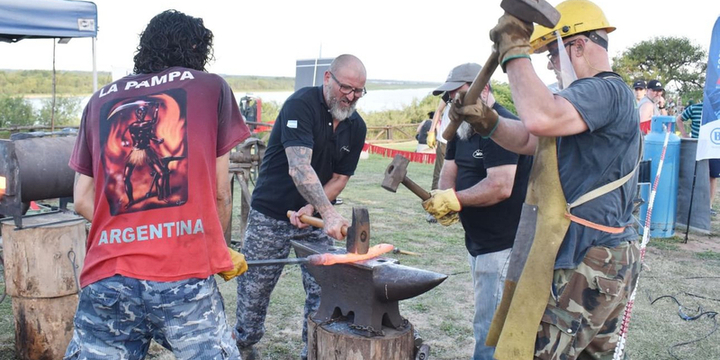 Imagen de 3er Festival 'Forjando el Paraná' en Pueblo Esther.