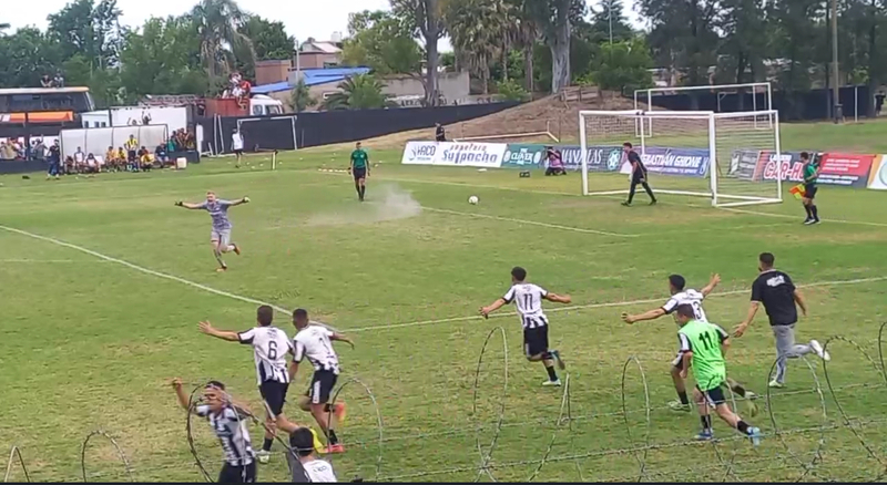 Imagen de 1era División: Unión venció por penales a Empalme Central y pasó a la Final.