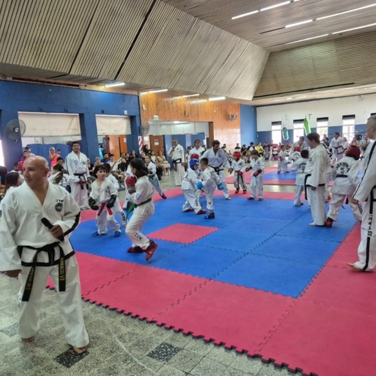 Imagen de Encuentro de InterEscuelas de Taekwondo en A.S.A.C.