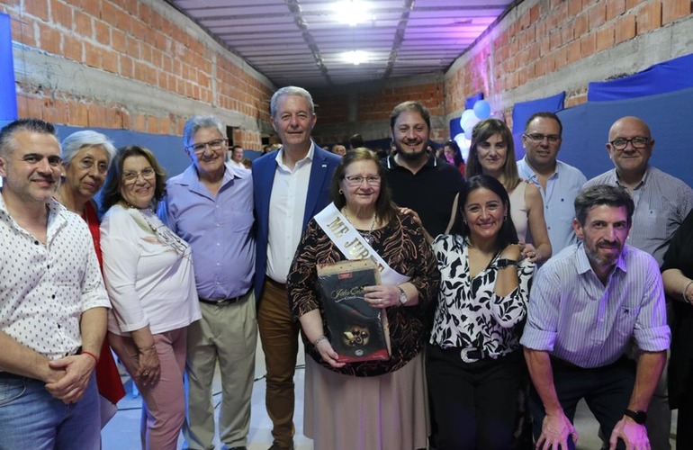Imagen de Tonelli participó de la despedida de año del Hospital SAMCo N° 50 y del homenaje a trabajadores jubilados