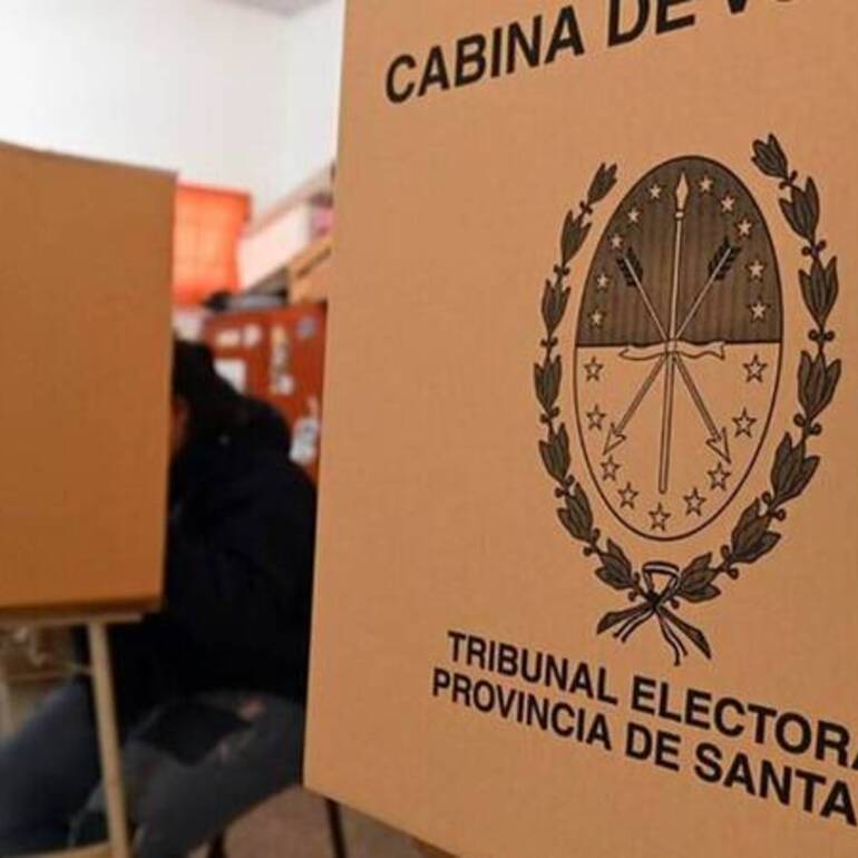 Imagen de Se confirmó el calendario electoral para 2025 en Santa Fe: 13 de abril primarias y convencionales y 29 de junio generales