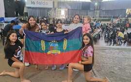 Imagen de Acrobacia en telas: buen desempeño para las representantes de Fighiera