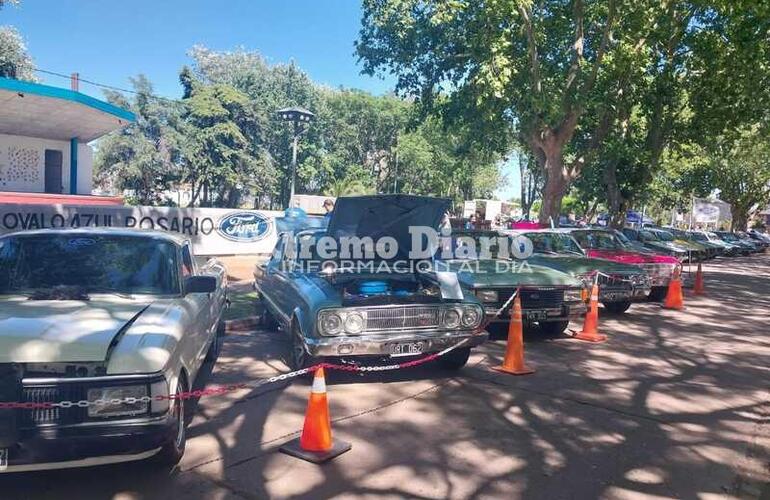 Desde temprano fueron llegando los autos para la expo.