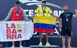Imagen de Gonzalo Guidi fue 2º puesto e hizo podio en el Oceanman de Dubai.