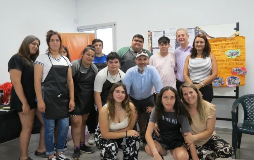 Imagen de Nueva Oportunidad: Muestra de fin de año de los talleres en el Punto Violeta