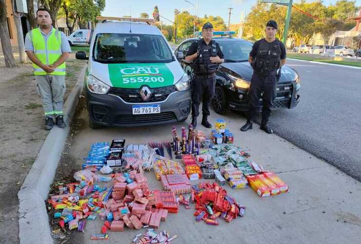 Imagen de Operativo de Nochebuena y Navidad en Pueblo Esther: controles, secuestros y asistencia médica