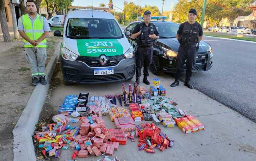 Imagen de Operativo de Nochebuena y Navidad en Pueblo Esther: controles, secuestros y asistencia m&eacute;dica