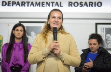 Nati crece. La primera vicepresidenta de la historia de la localidad se afianza.