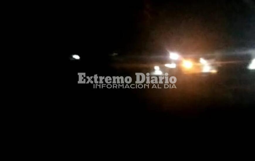 No se ve nada. La vecina envi&oacute; un video pero solo se distinguen algunas luces a lo lejos.
