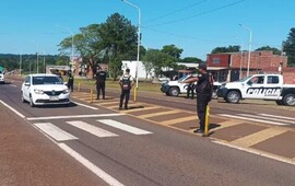 La Policía armó un amplió operativo tras el hecho. (lanacion.com.ar)