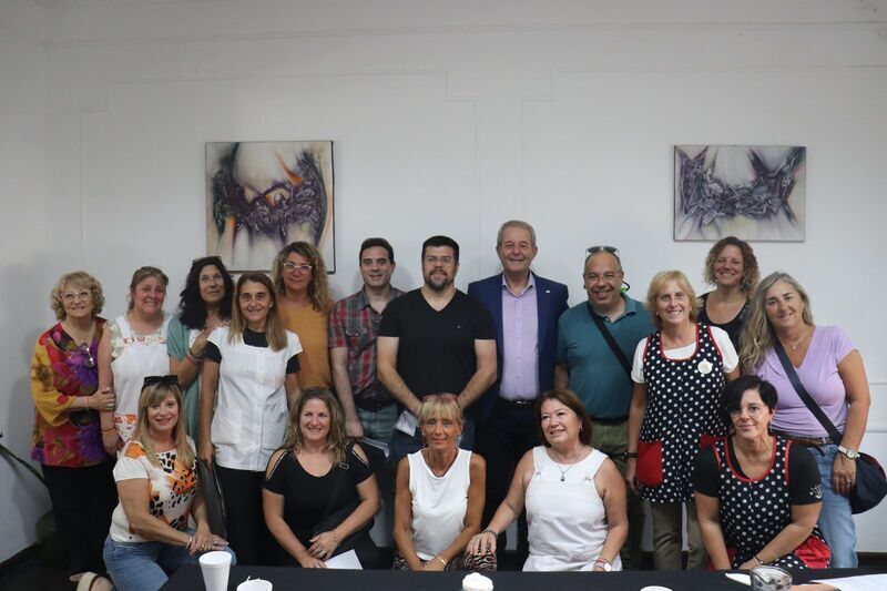Imagen de Nueva entrega de FAE y FFE a escuelas incorporadas y p&uacute;blicas de la ciudad