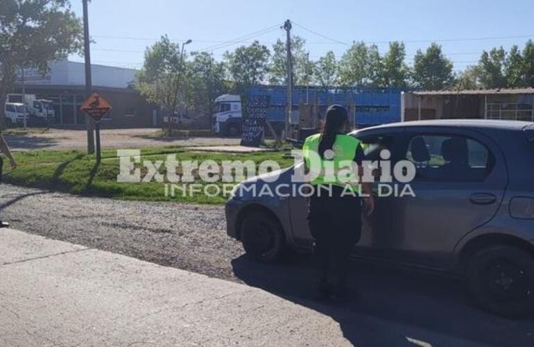 El coche ayer interceptado en el control del acceso autopista.