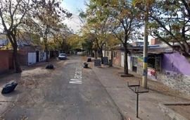 El kiosco del barrio Santa Luc&iacute;a donde fue atacado en agosto de 2023 un comerciante y alba&ntilde;il. (Google Street View)