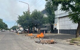 Imagen de Despidieron por Whatsapp a unos 70 trabajadores en un frigor&iacute;fico tripero de Villa Gobernador G&aacute;lvez