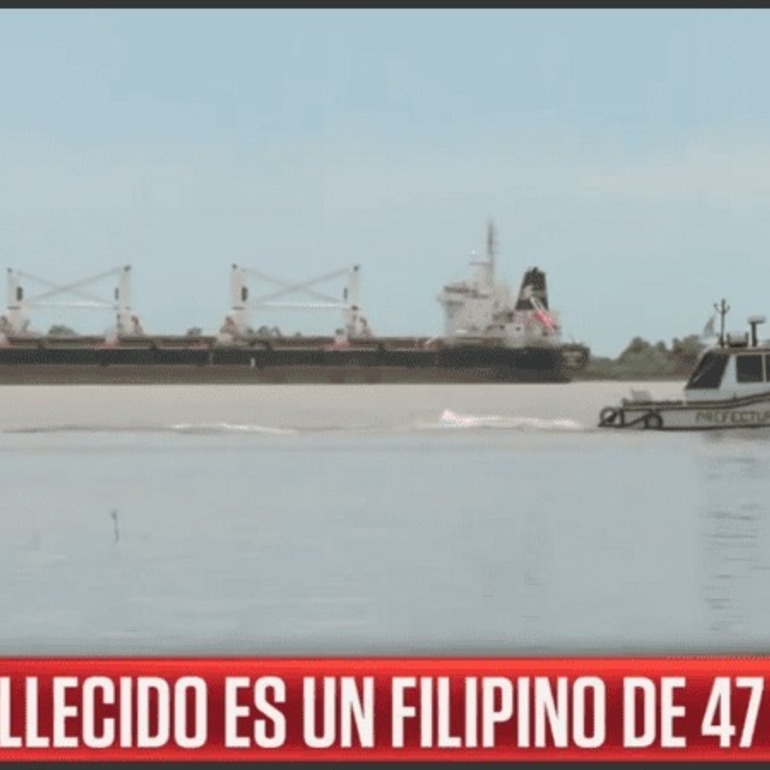 Imagen de Levantan la restricción al barco que llegó desde Nigeria tras el informe preliminar de autopsia al tripulante muerto