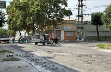 Imagen de Plan de Bacheo: Inició la obra en calles Islas Malvinas y Rivadavia.