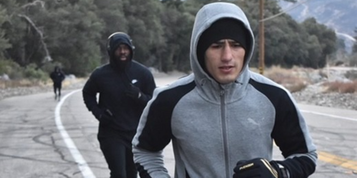 Mirco entrenando en Estados Unidos. Las bajas temperaturas no impidieron que Cuello corra hacia su objetivo.