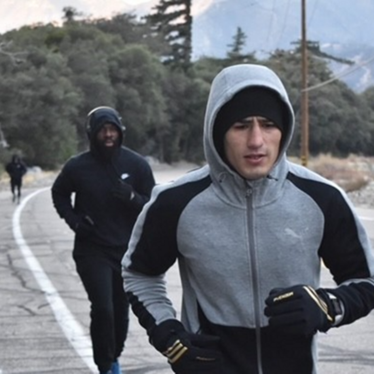 Mirco entrenando en Estados Unidos. Las bajas temperaturas no impidieron que Cuello corra hacia su objetivo.