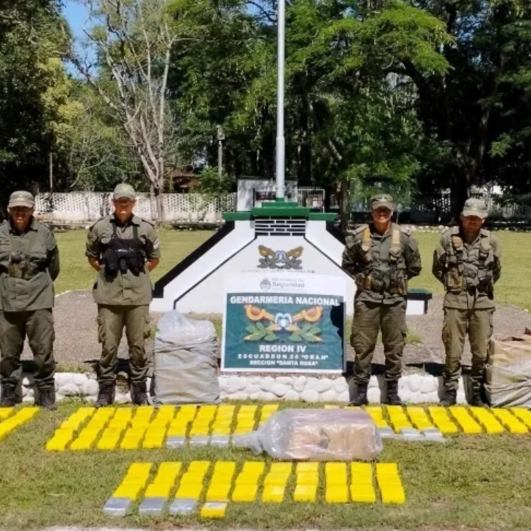 Imagen de Salta: incautan más de 200 kilos de cocaína en un operativo de Gendarmería