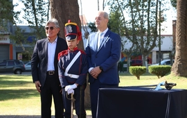 El Cónsul Honorario del Perú en la ciudad de Rosario, Luis Miguel Villar Rojas, presente en la cita.