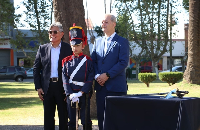 El C&oacute;nsul Honorario del Per&uacute; en la ciudad de Rosario, Luis Miguel Villar Rojas, presente en la cita.