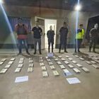 Imagen de Secuestraron 75 kilos de cocaína en una camioneta accidentada sobre la Ruta 9 a la altura de Ramallo