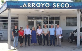 En el nosocomio se realizó el encuentro entre autoridades locales y del Ministerio de Salud.