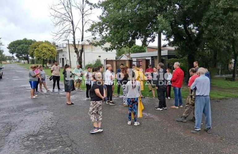 Imagen de Vecinos del Barrio Puerto se autoconvocaron