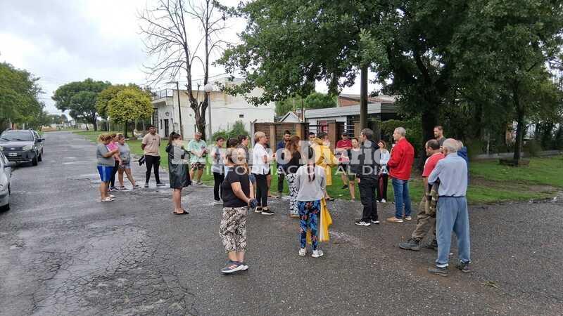 Imagen de Vecinos del Barrio Puerto se autoconvocaron