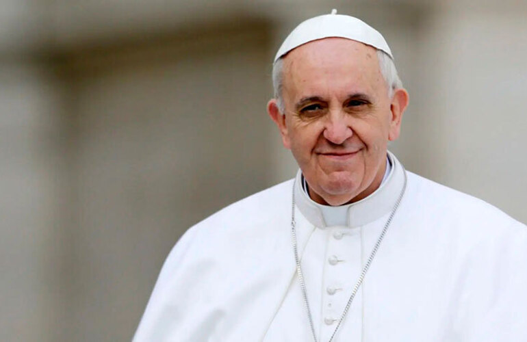 Imagen de El Papa Francisco sigue hospitalizado y remarcó: «Es muy pronto pensar en un alta médica»