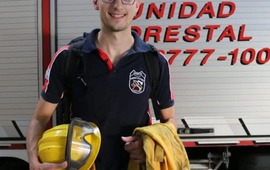 Junto a brigadistas de Santa Fe estar&aacute; una semana trabajando en Neuqu&eacute;n.