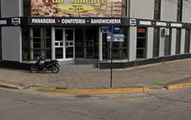 Se trata de un local que funciona las 24 hs.