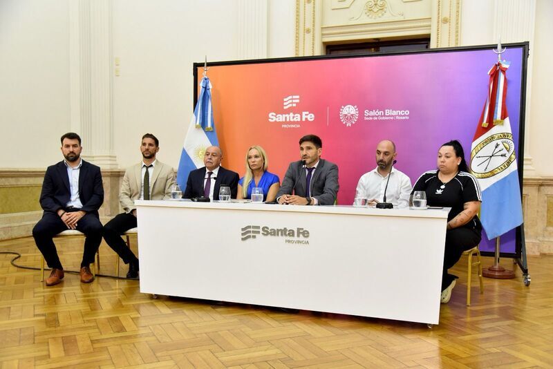 Imagen de Pullaro: �El Programa de Recompensas nos permite esclarecer asesinatos como el de Ivana Garcilazo�