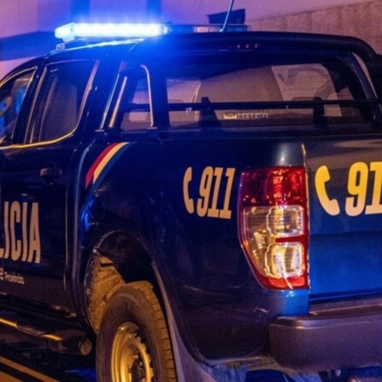 Agentes policiales intervinieron ante la denuncia de un abuso a una chica. (Ana Isla)