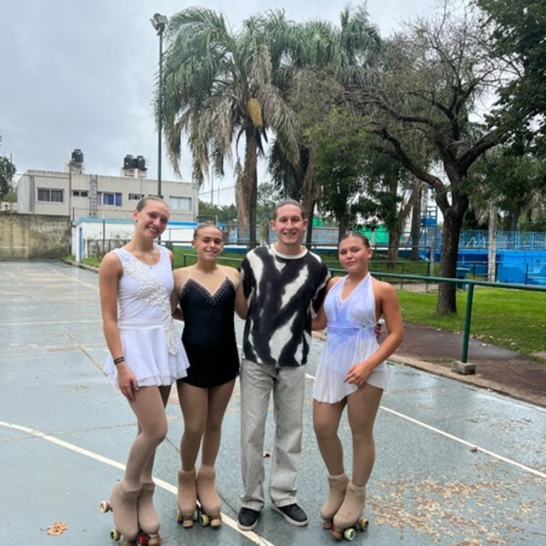 Imagen de 3 patinadoras de Unión brillaron en el Torneo A Internacional en Rosario.