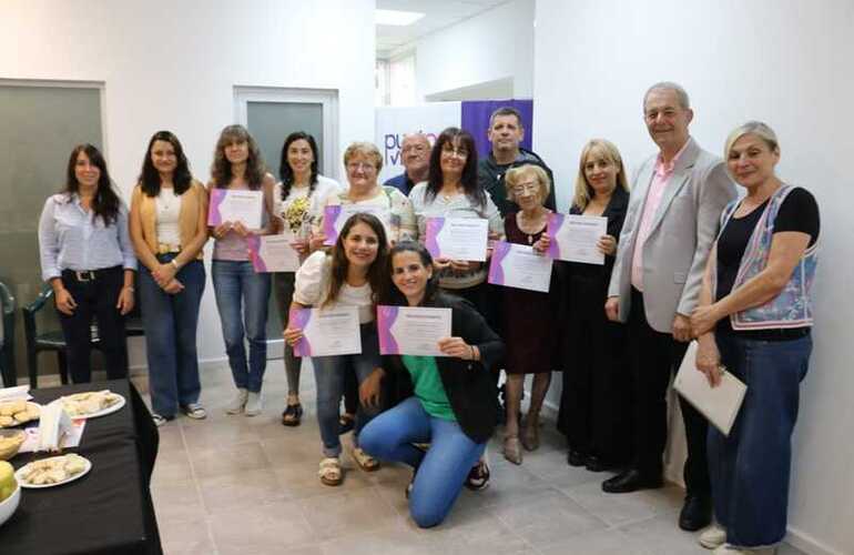 8 mujeres fueron homenajeadas hoy con un desayuno agasajo, entre otras sorpresas.